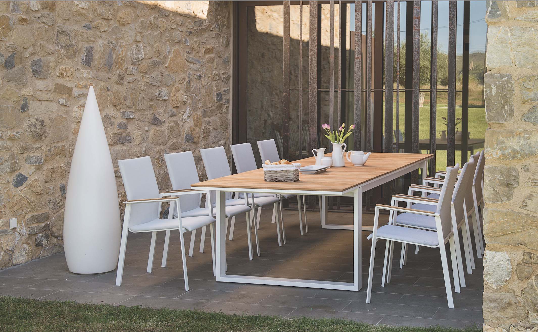 Chaise repas extérieur en aluminium et teck - LILOU (lot de 2)