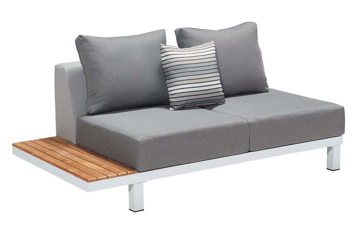 Canapé d'angle en aluminium design blanc avec assises grises en tissu Oléfine 100% polypropylène, accoudoir en Teck FSC luxe.