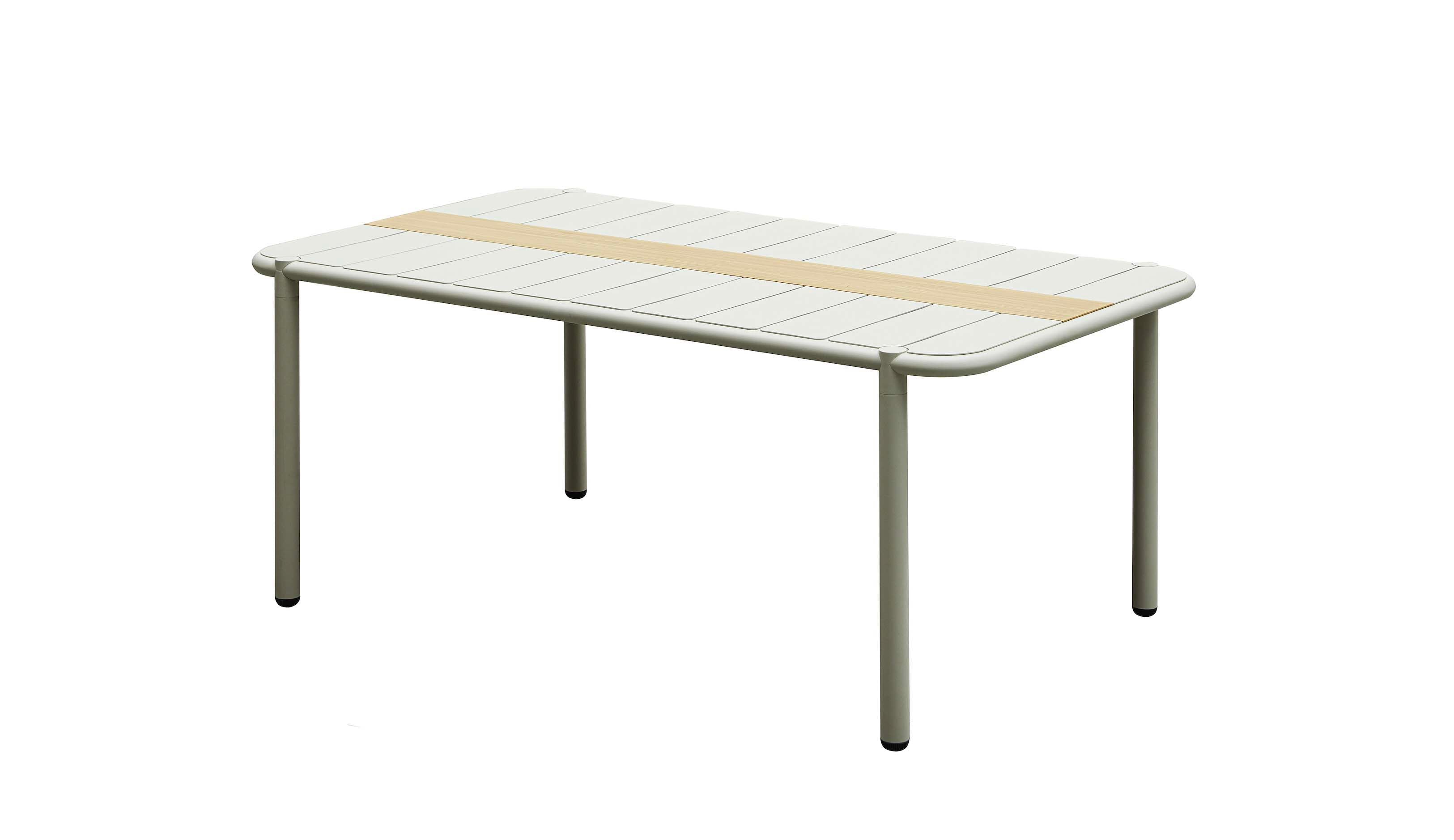 Table bistrot haut de gamme en aluminium thermolaqué beige, design rectangulaire élégant, adapté terrasse et restaurant.
