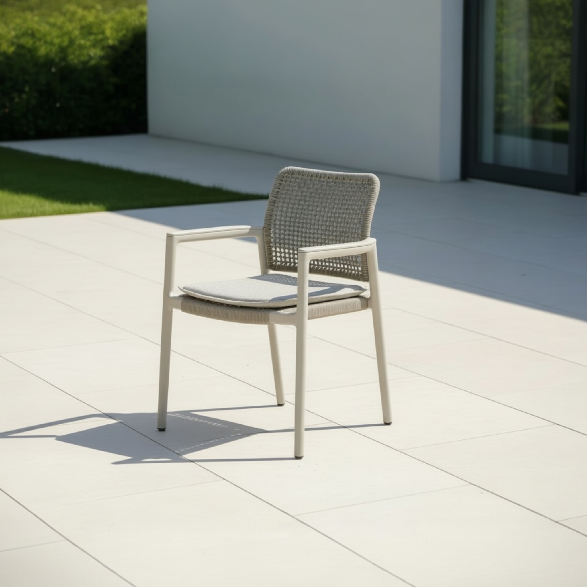 Chaise de jardin avec accoudoirs en aluminium - MATIA BEIGE (lot de 4)