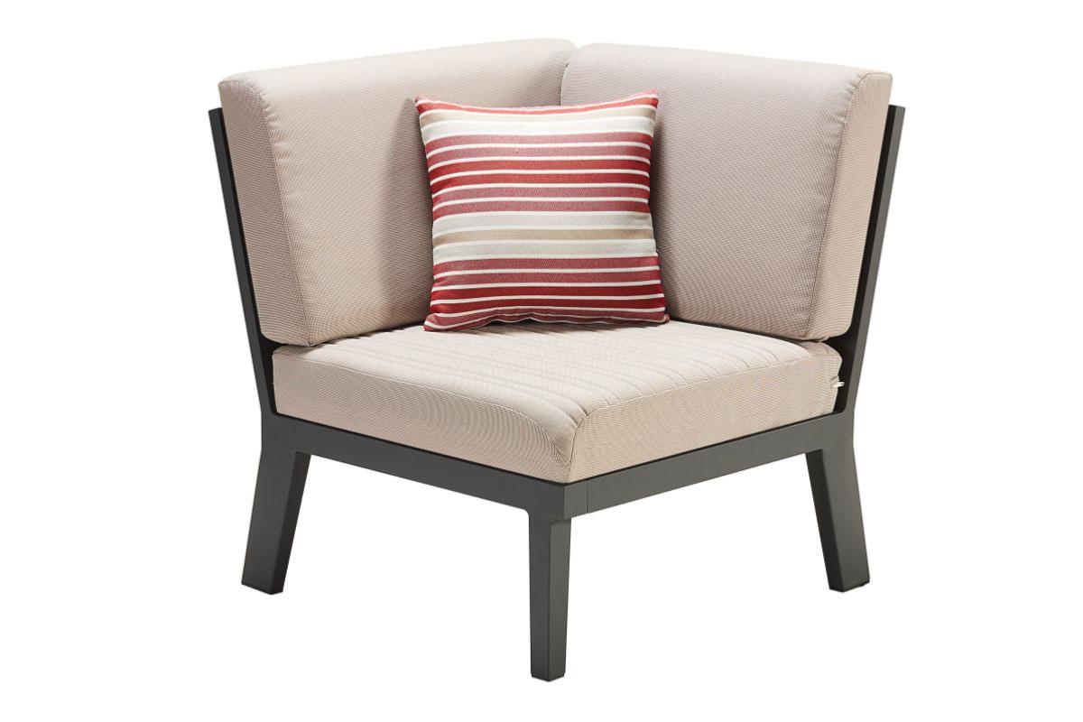 Fauteuil d'angle en aluminium haut de gamme noir mat et teck FSC naturel, coussins en tissu oléfine beige avec housse.