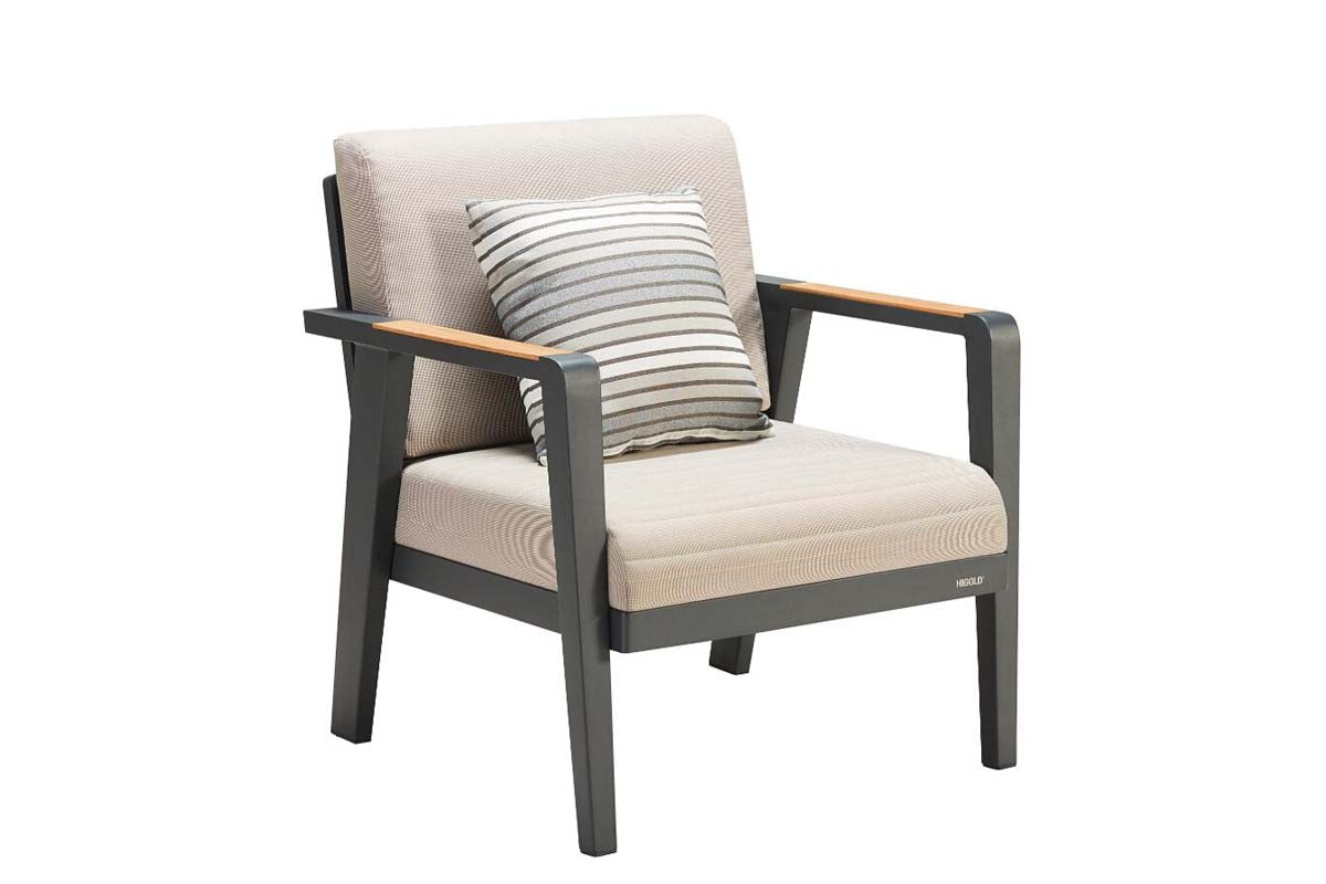 Fauteuil de jardin en aluminium haut de gamme gris anthracite, accoudoirs en teck FSC, coussins beige en tissu oléfine avec.