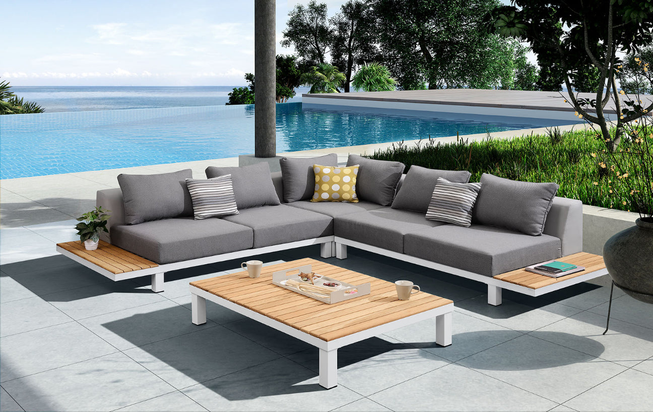 Canapé d'angle en aluminium design et teck FSC luxueux avec coussins gris en tissu Oléfine 100% polypropylène, table basse.