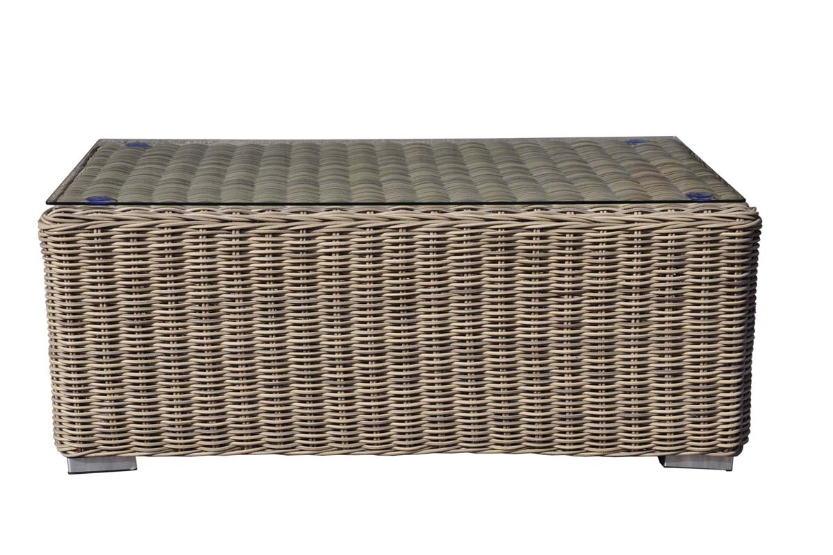 Table basse rectangulaire en résine tressée ronde couleur osier, structure aluminium inoxydable, plateau en verre, style.